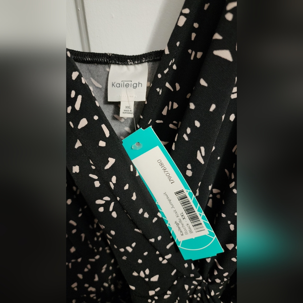 NWT - Kaileigh Black and White Patterned Jumpsuit - Picture 2 of 4